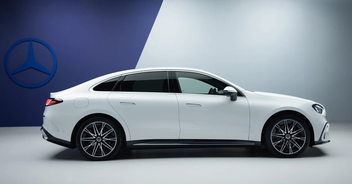 2026-mercedes-c-class-electric