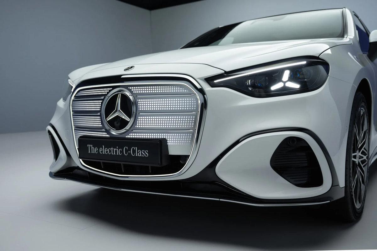 2026-mercedes-c-class-electric