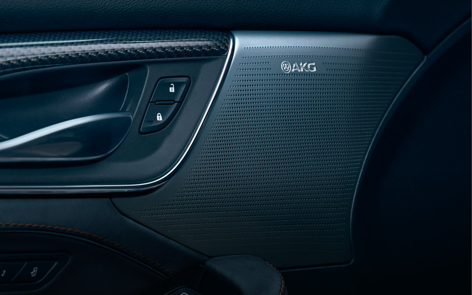 2026-cadillacjapan-ct5