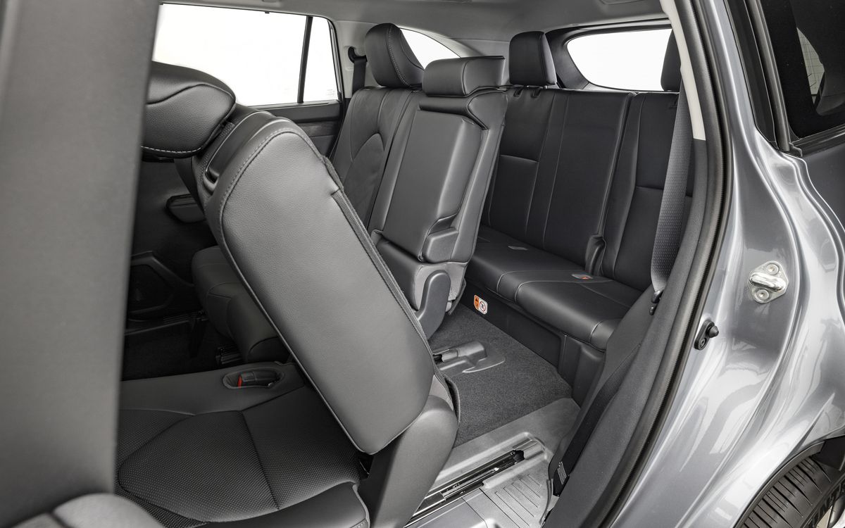 2026-toyota-highlander