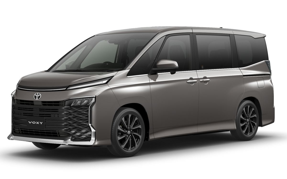 toyota-voxy-2026