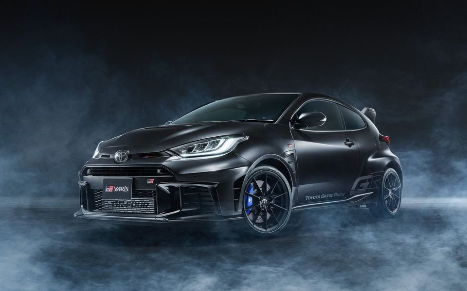 GRヤリス Sebastien Ogier 9x World Champion Edition 1