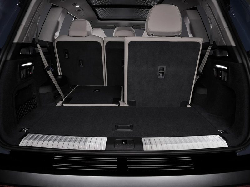 2027-Audi-Q7