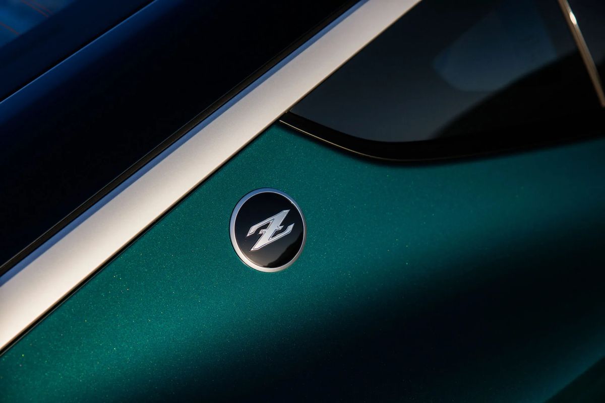 2027 nissan z