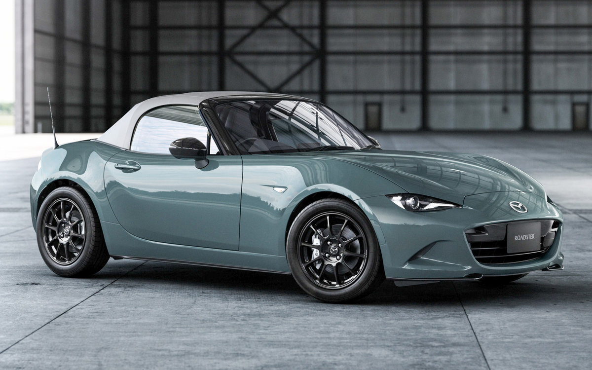 MAZDA-ROADSTER-2026