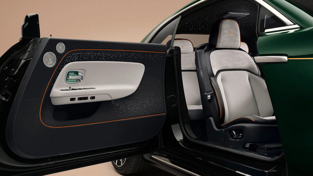 Rolls-Royce-Spectre-Series-II