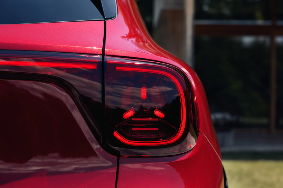 2028-Mercedes-GLA