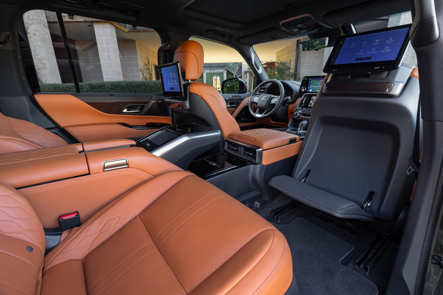 2027 LEXUS LX