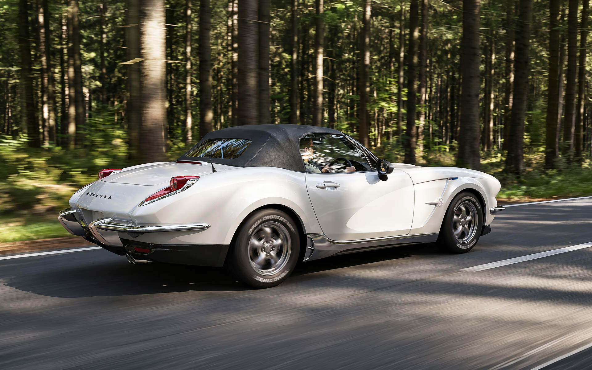mitsuoka-motors-new-la1-convertible-teaser-site-2026