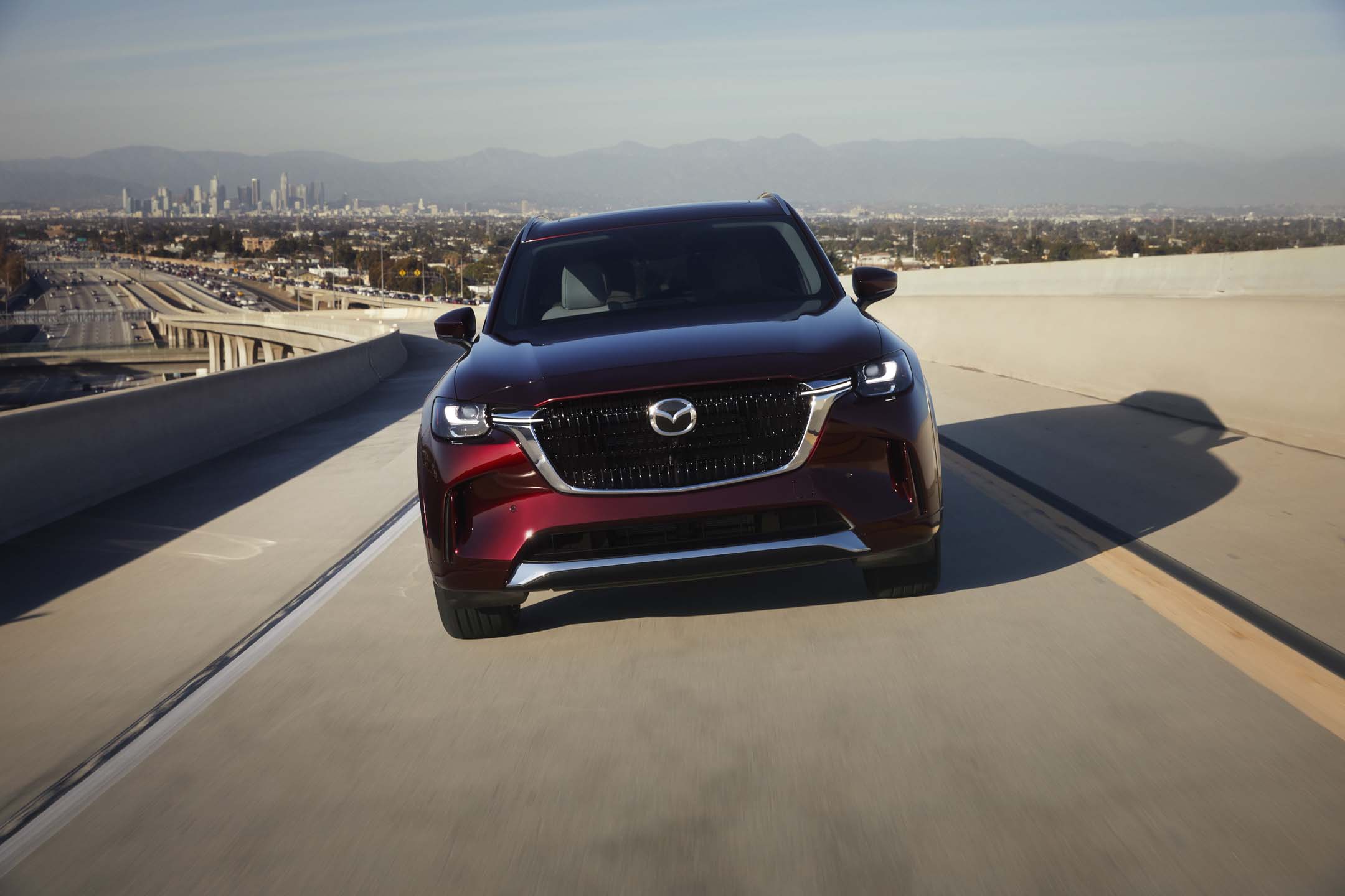 マツダ CX-90のフロント(米国仕様)