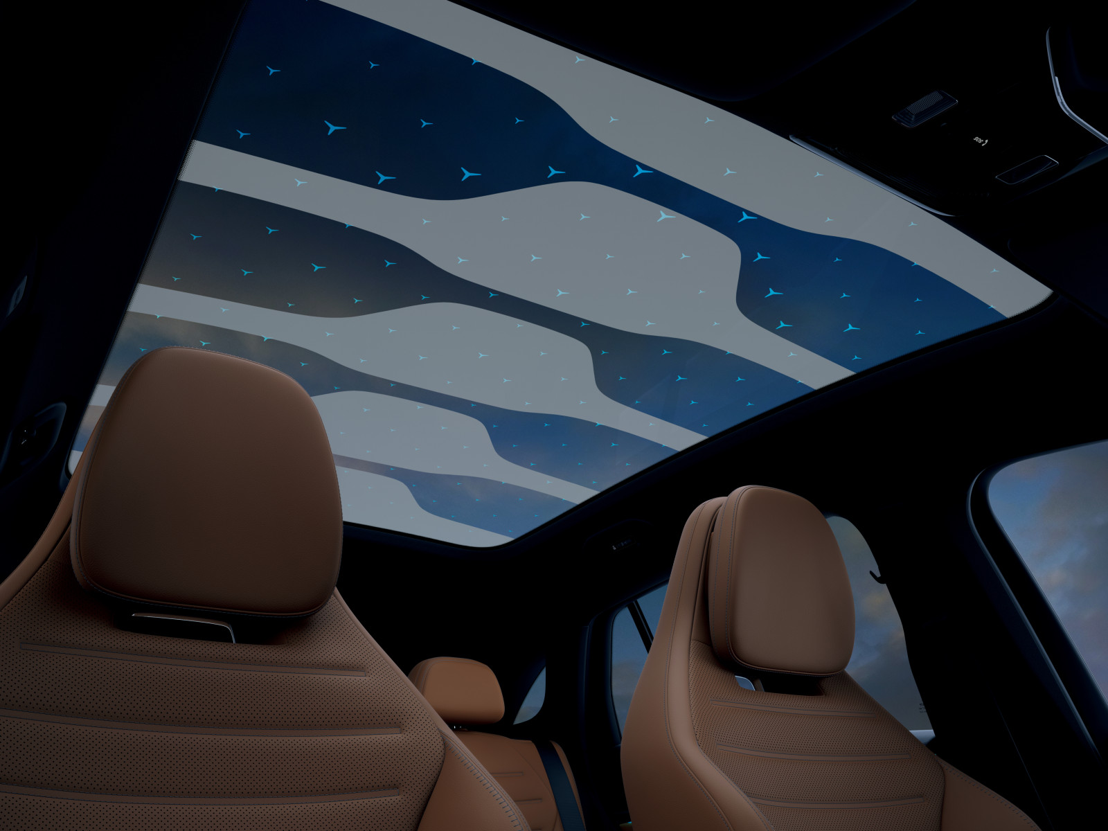 メルセデス・ベンツ 新型 electric GLCのSKY CONTROL パノラミックルーフ