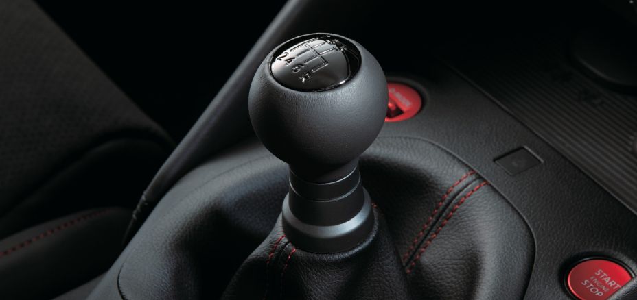 日産 フェアレディZ NISMOの6速MTシフトノブ