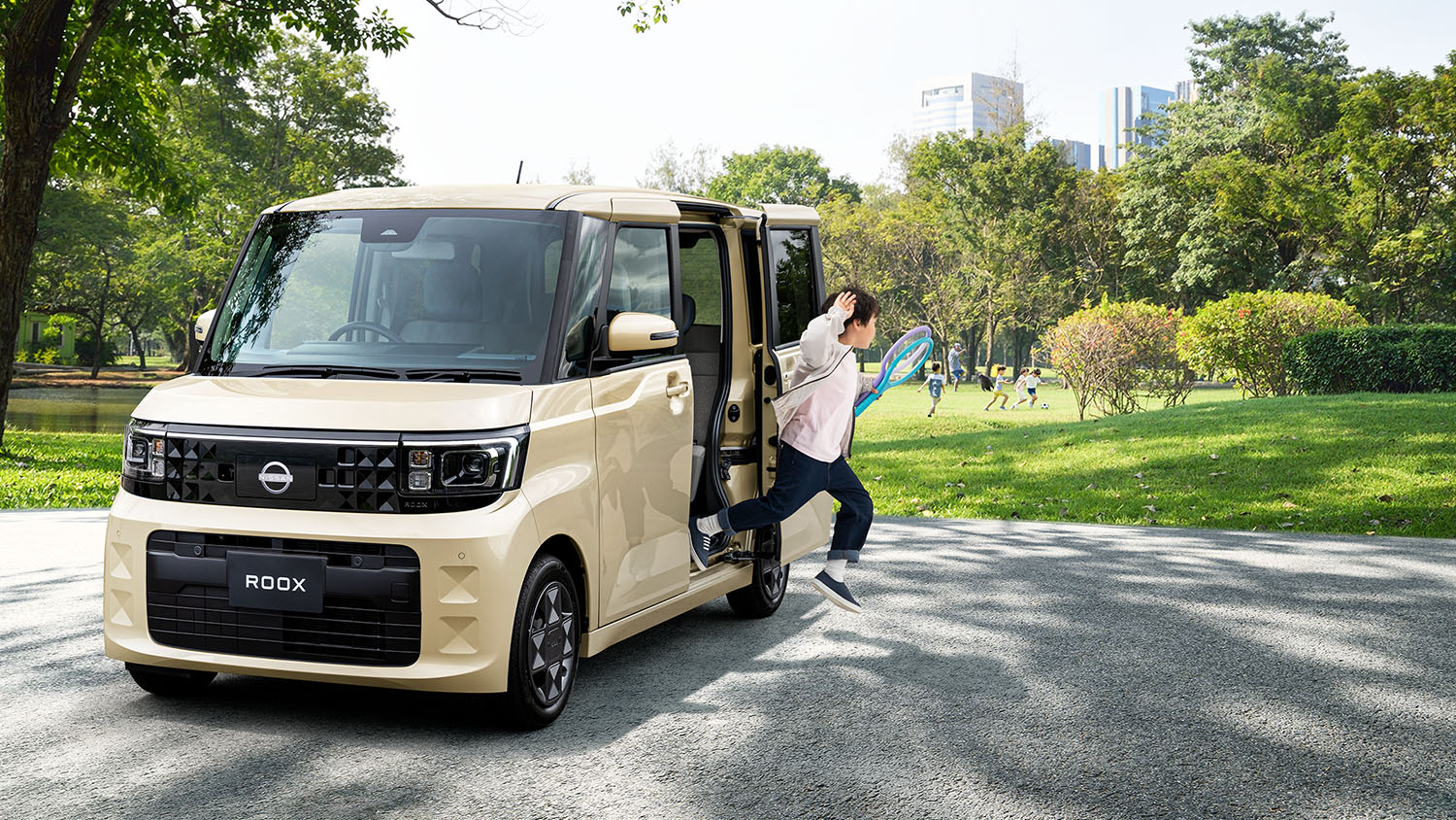 日産 ルークスのスライドドア(現行モデル)