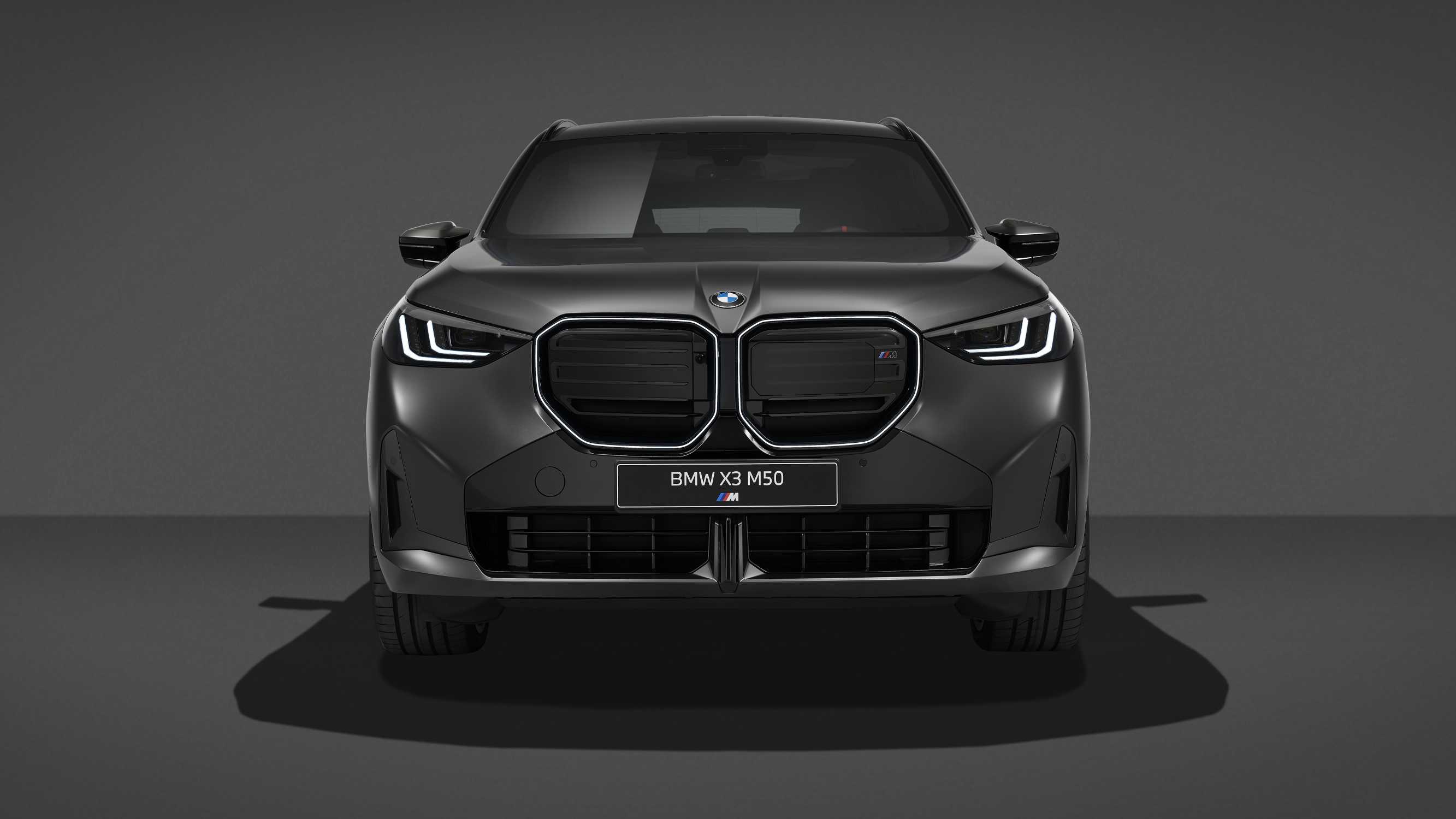 BMW X3 M50 xDrive ブラックパッケージの外観（フロント）